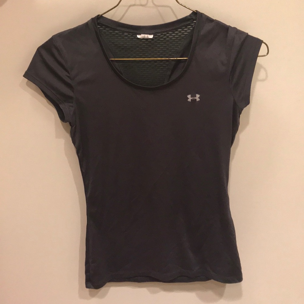Short sleeve Under Armour shirt